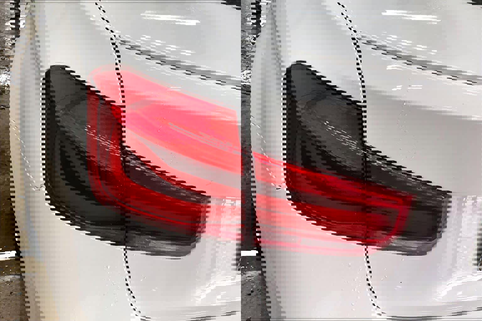 Used 2018 BMW M3 image 30