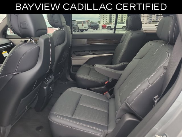 Certified 2026 Cadillac Vistiq Sport w/ LPO, Floor Liner Package AWD/4WD image 15