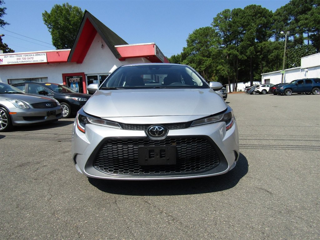 Used 2022 Toyota Corolla LE w/ Carpet Mat Package (TMS) FWD image 3