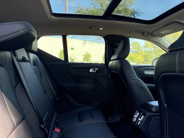New 2026 Volvo XC40 B5 Plus w/ Protection Package Premier AWD/4WD image 25