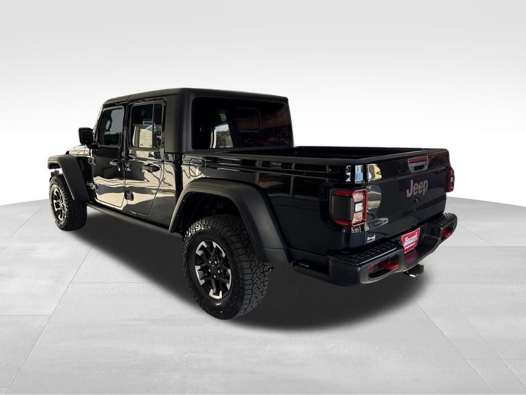 Used 2026 Jeep Gladiator Rubicon AWD/4WD image 3