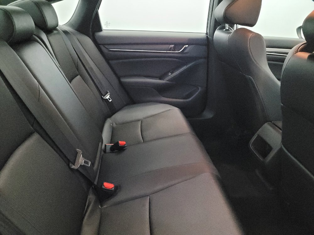 Used 2019 Honda Accord Sport image 19
