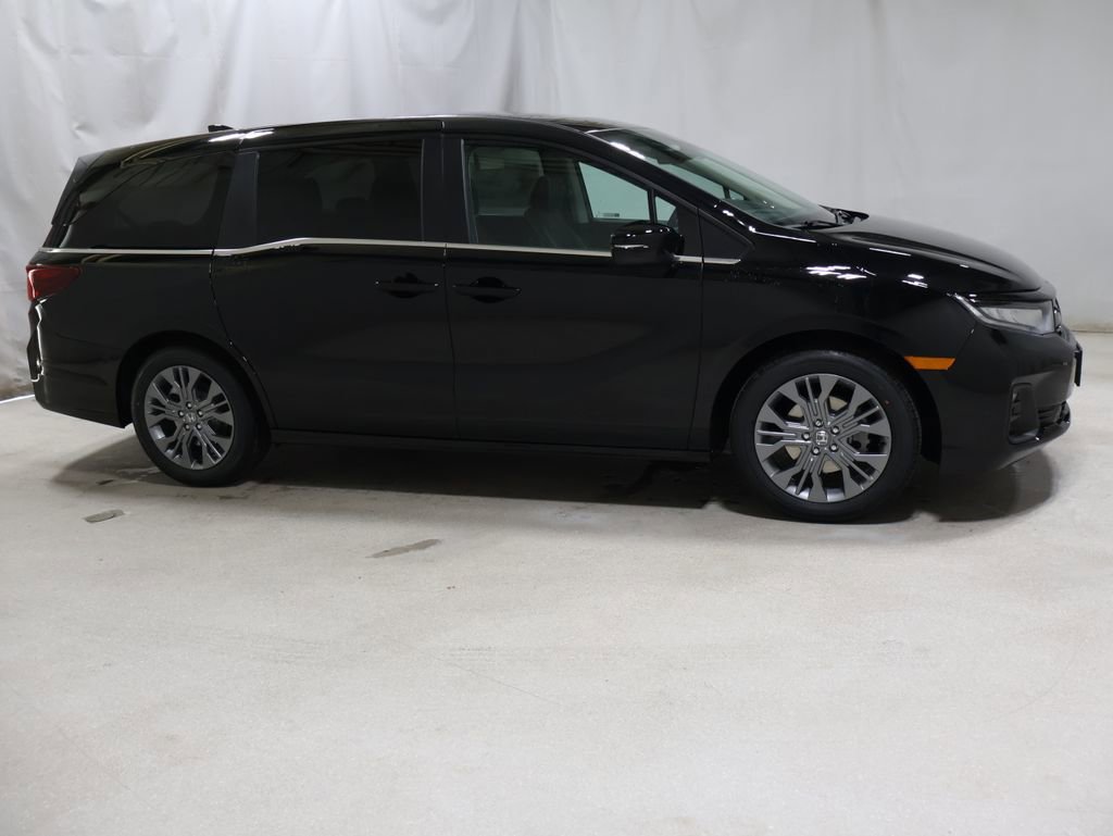 New 2026 Honda Odyssey Touring image 8