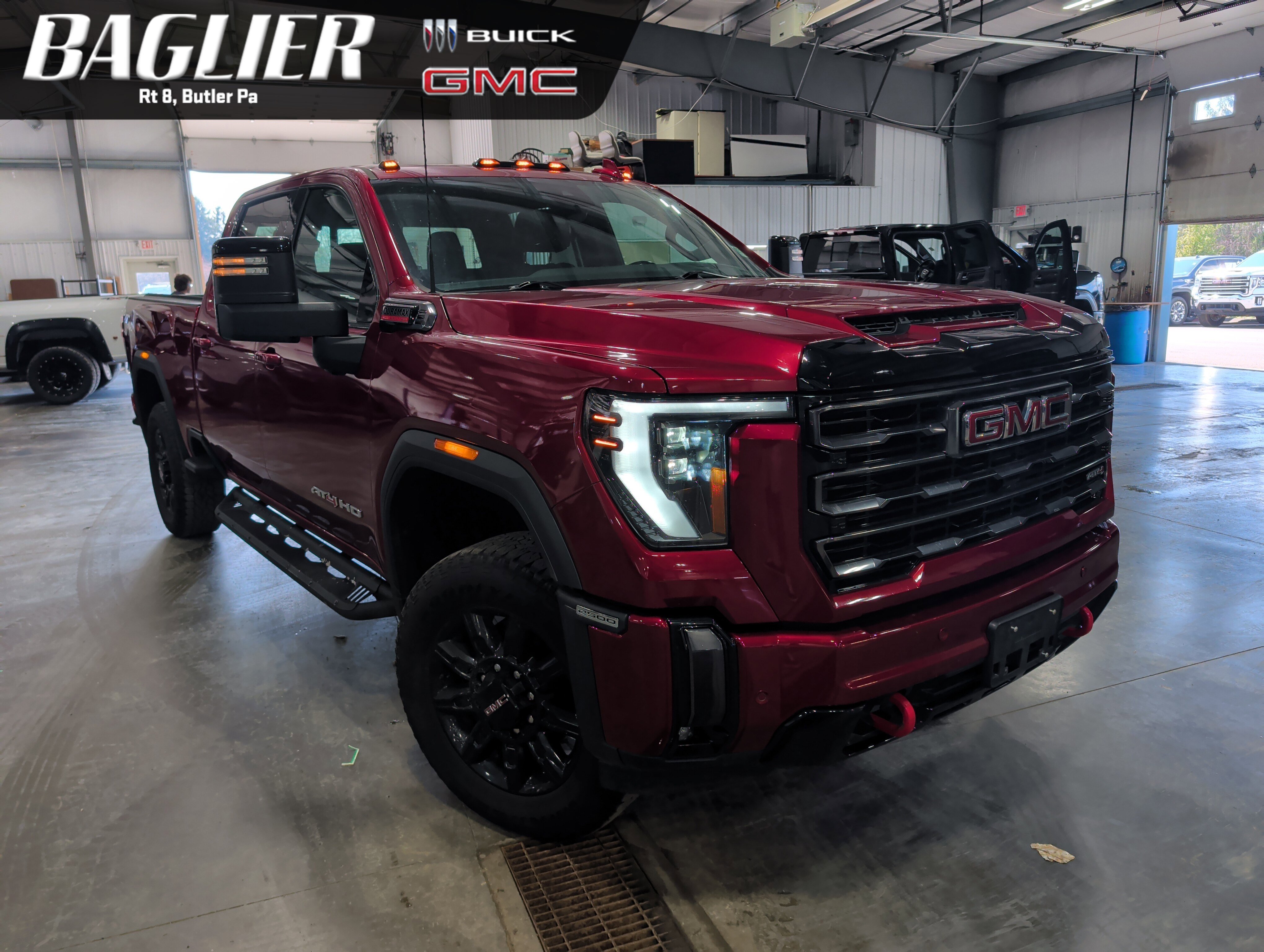 Used 2024 GMC Sierra 2500 AT4 w/ Technology Package AWD/4WD image 1