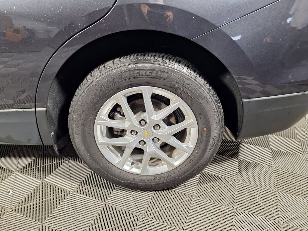 Used 2022 Chevrolet Equinox LT FWD image 23