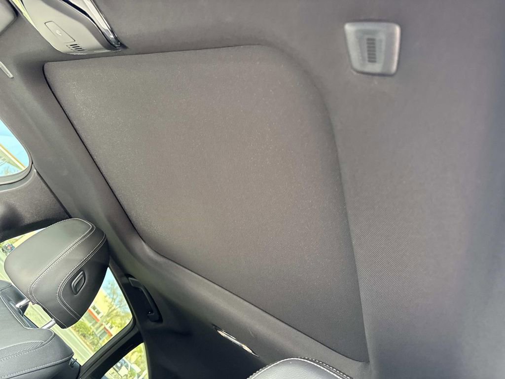 Used 2024 BMW i4 eDrive40 image 32