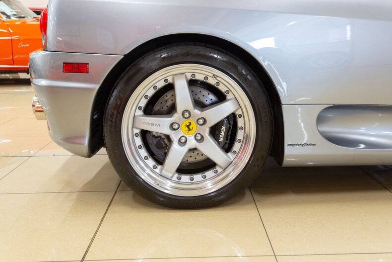 Used 2004 Ferrari 360 Spider RWD image 30