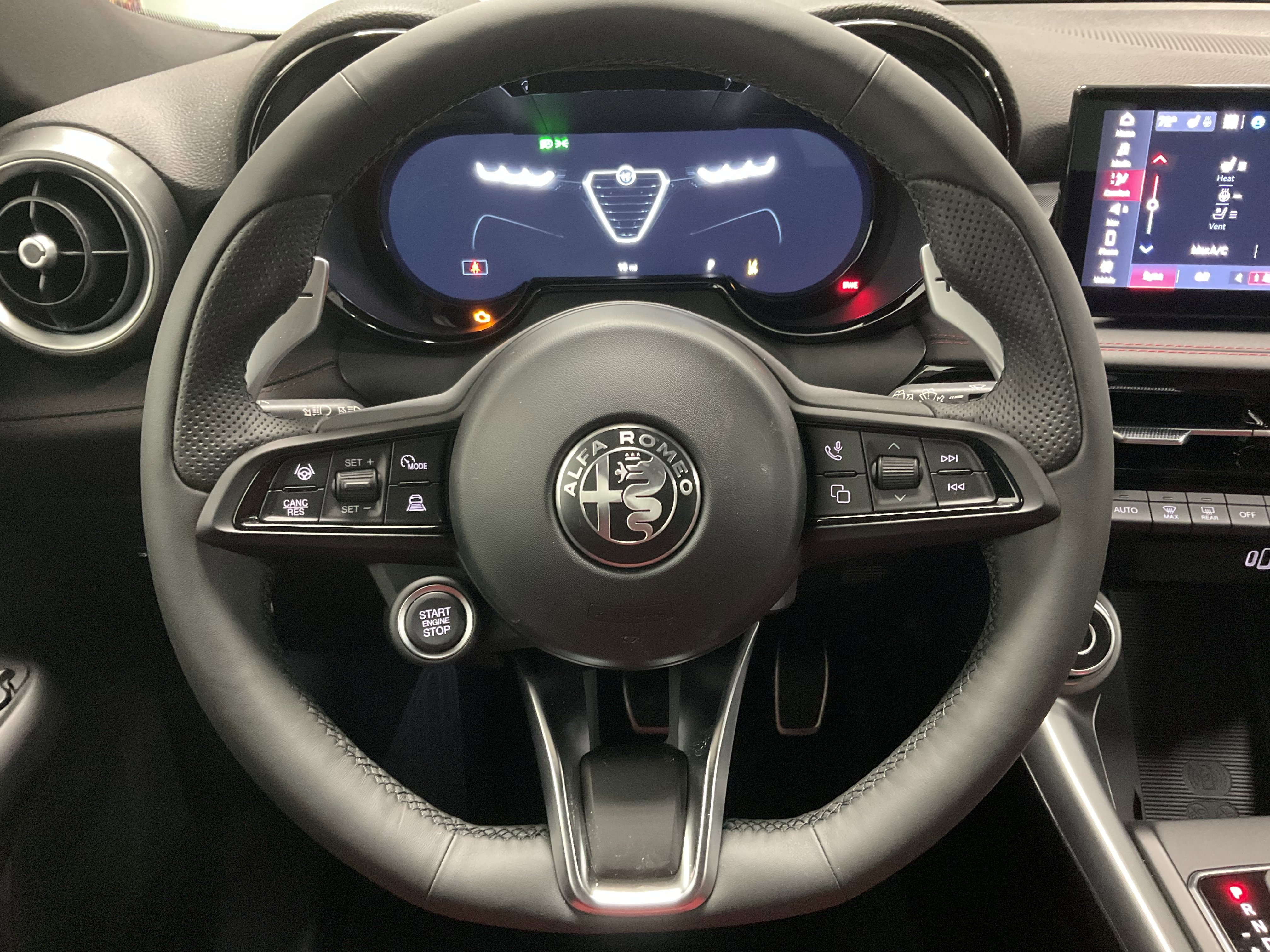 New 2026 Alfa Romeo Tonale w/ Quick Order Package 23H Volce image 16
