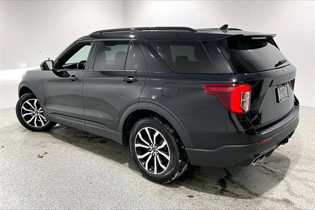 Used 2020 Ford Explorer ST w/ Premium Technology Package image 4