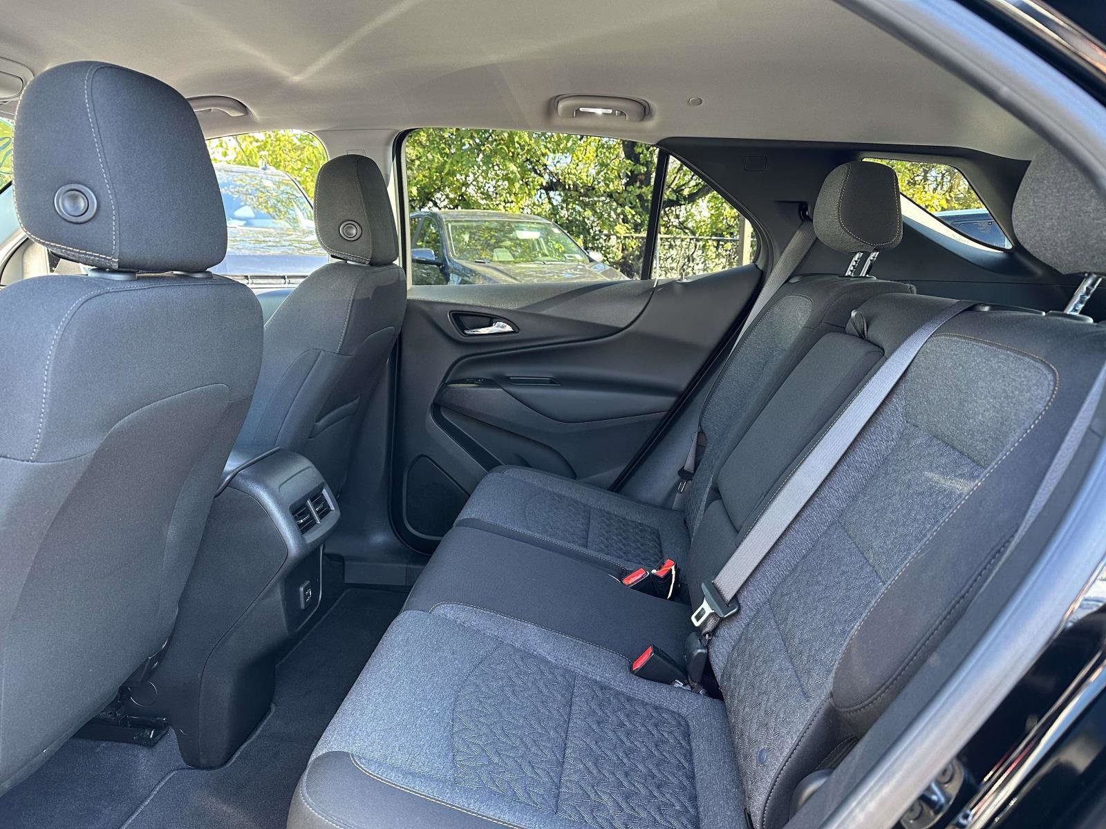 Used 2022 Chevrolet Equinox LT image 11