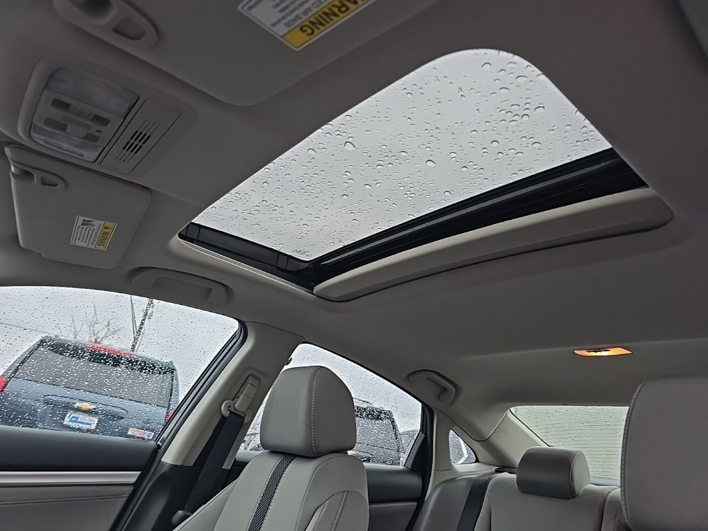 Used 2020 Honda Civic EX image 18