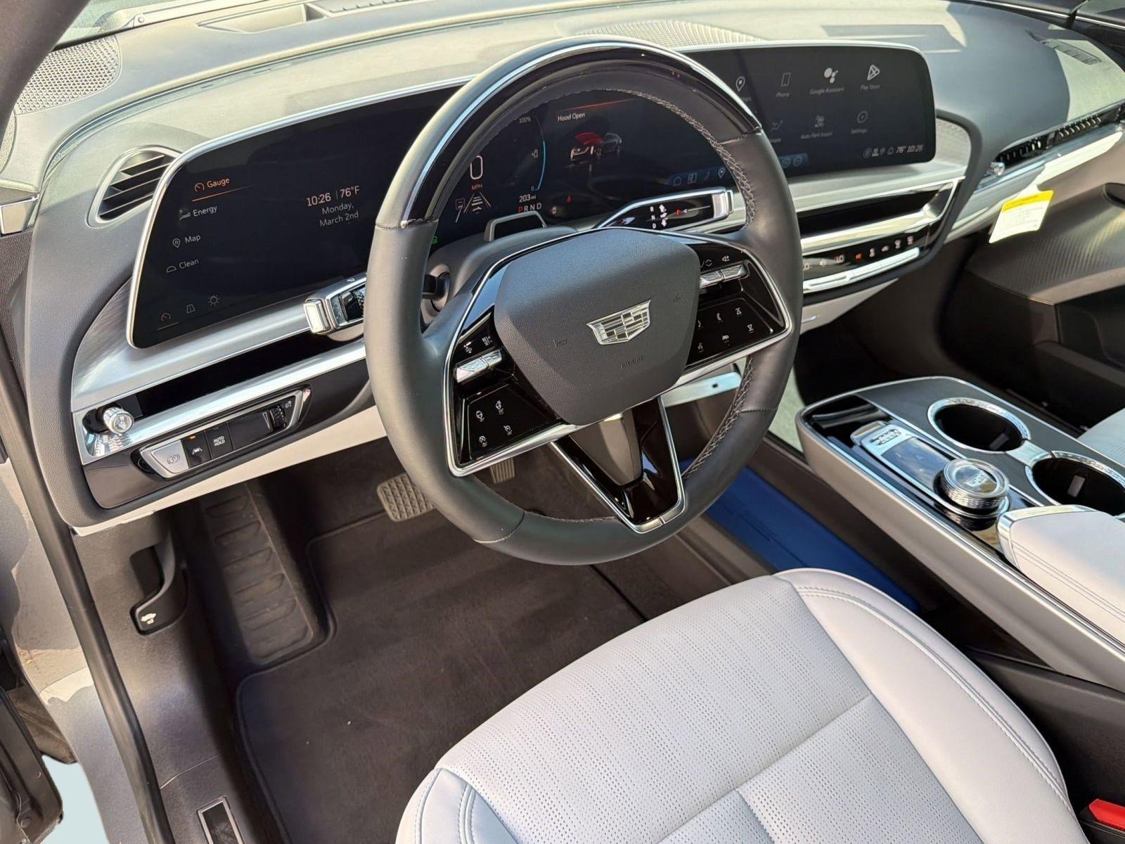 Certified 2023 Cadillac Lyriq 2WD image 3