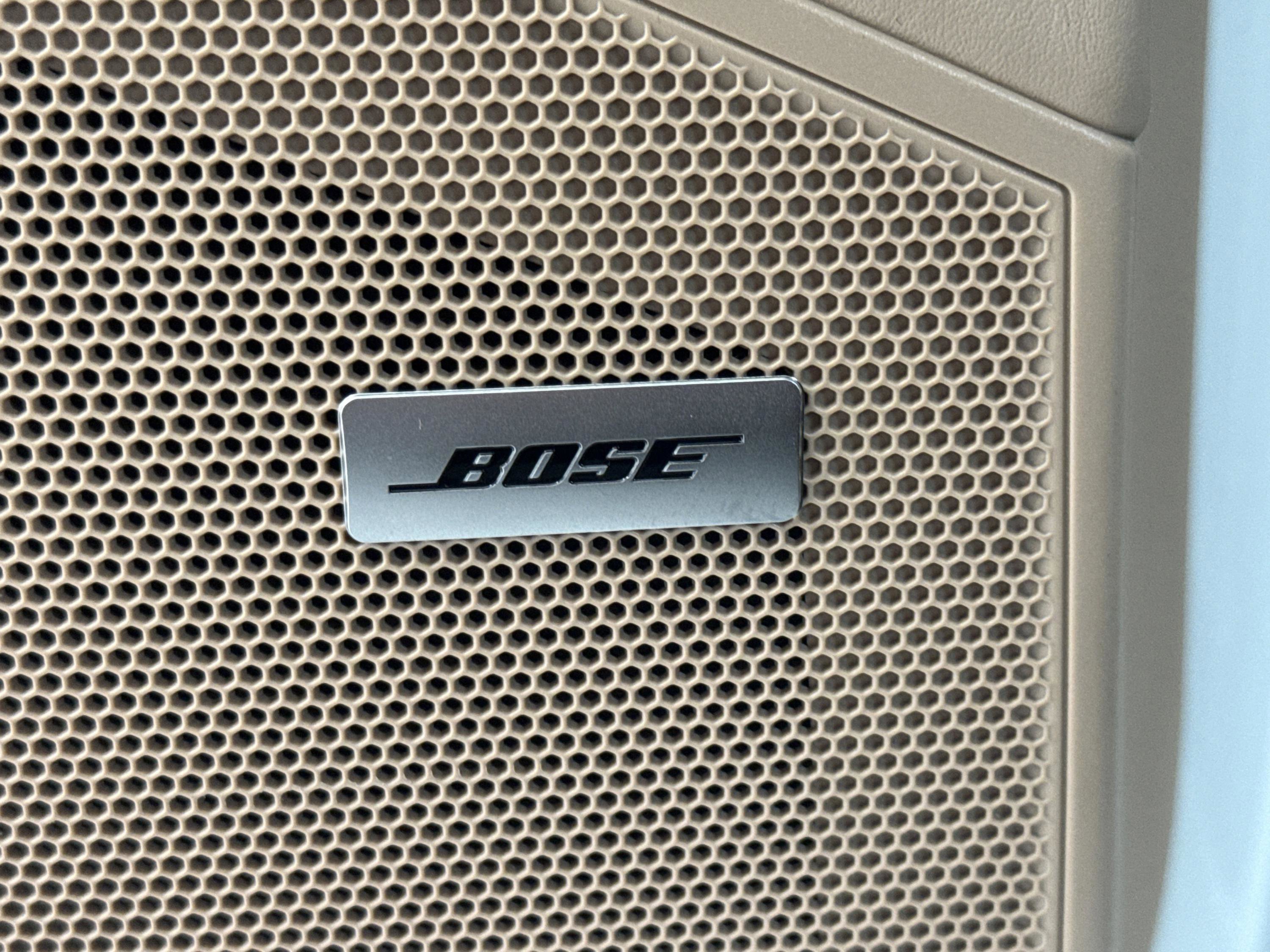 Used 2024 Porsche Cayenne image 22