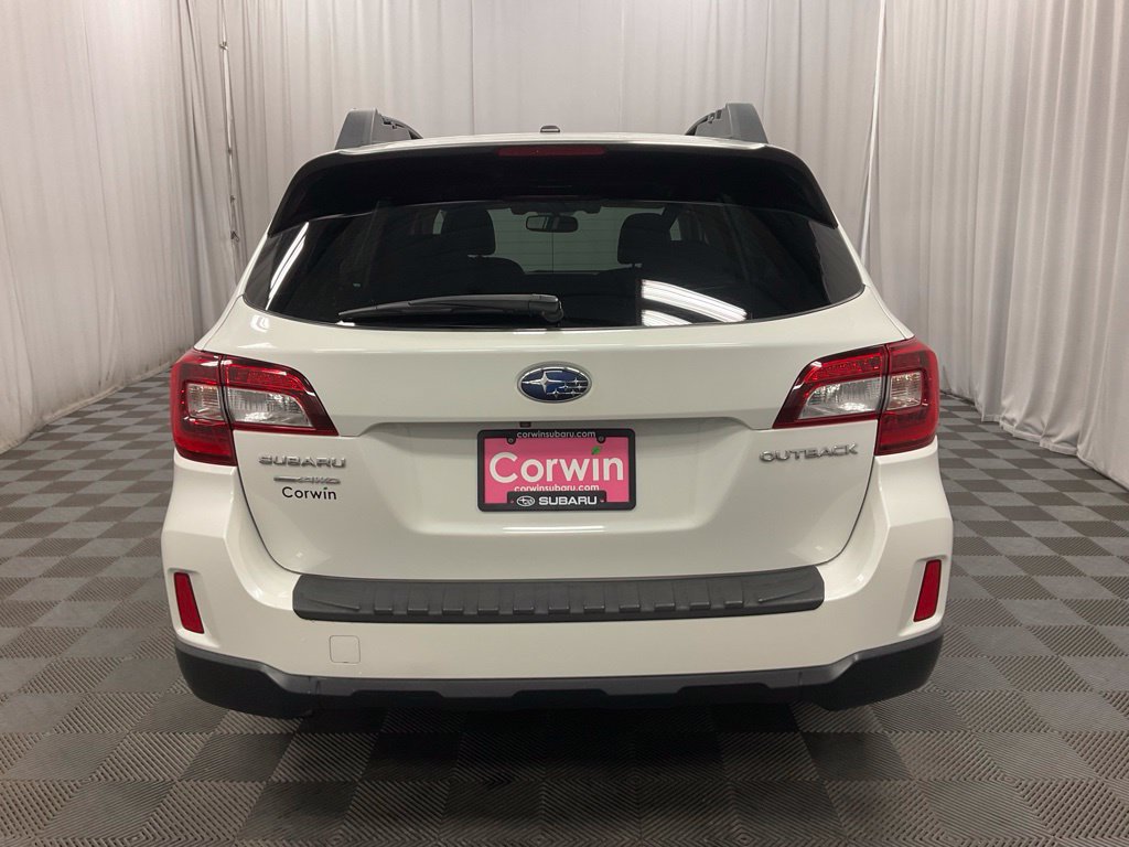 Used 2015 Subaru Outback 2.5i Limited AWD/4WD image 5