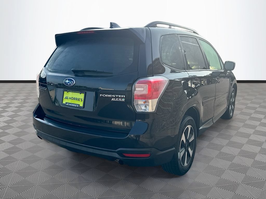 Used 2017 Subaru Forester 2.5i Premium AWD/4WD image 4