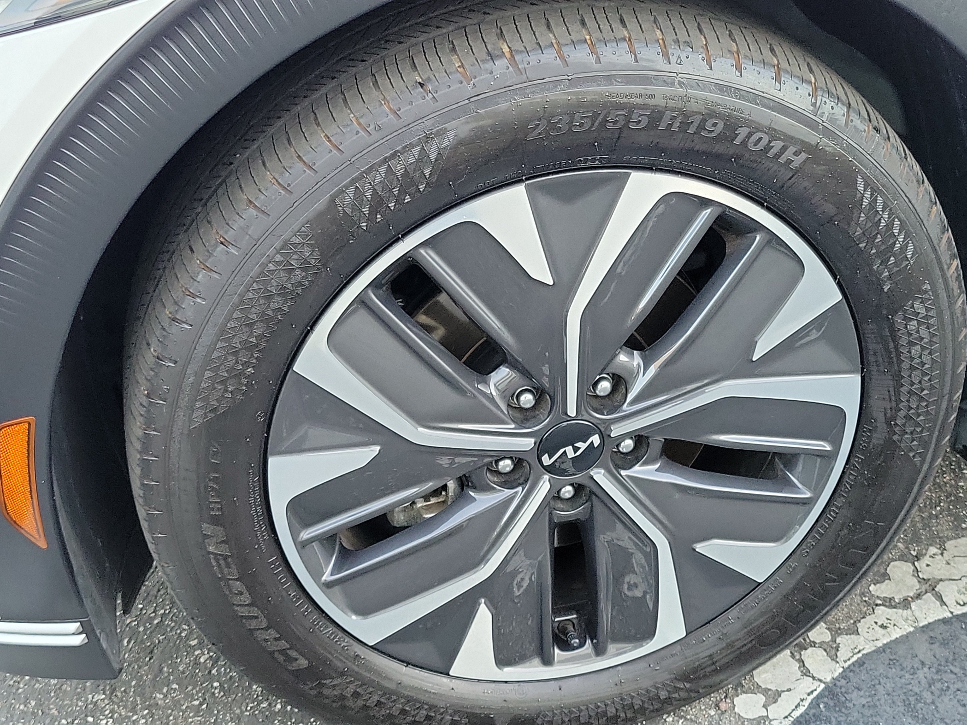 Used 2024 Kia EV6 Light RWD image 7