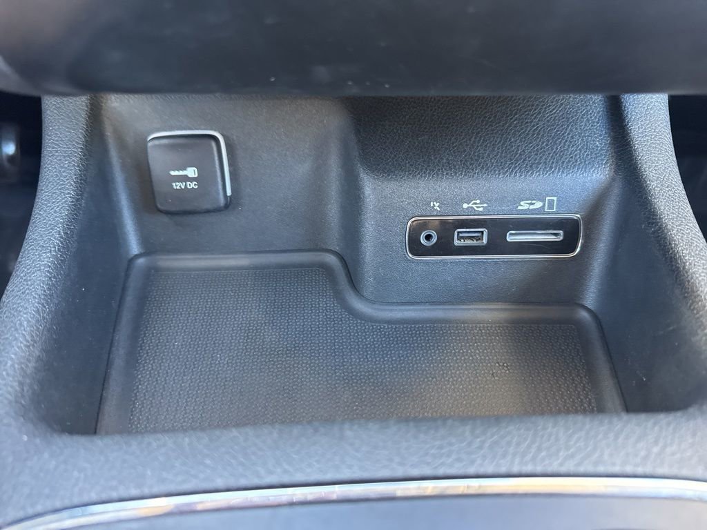 Used 2016 Dodge Durango Limited w/ Nav & Power Liftgate Group image 17