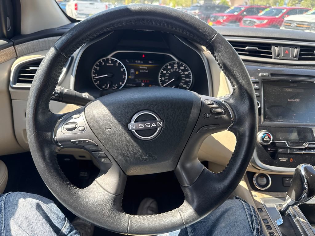 Used 2023 Nissan Murano SV AWD/4WD image 16