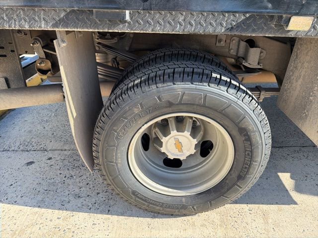 Used 2024 Chevrolet Silverado 3500 W/T image 10