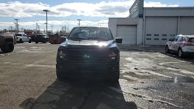 Used 2024 Ford F150 XLT w/ Equipment Group 302A MID image 3