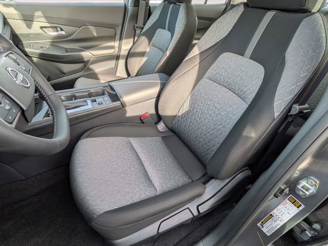 New 2026 Nissan Sentra SV w/ SV Convenience Package FWD image 25