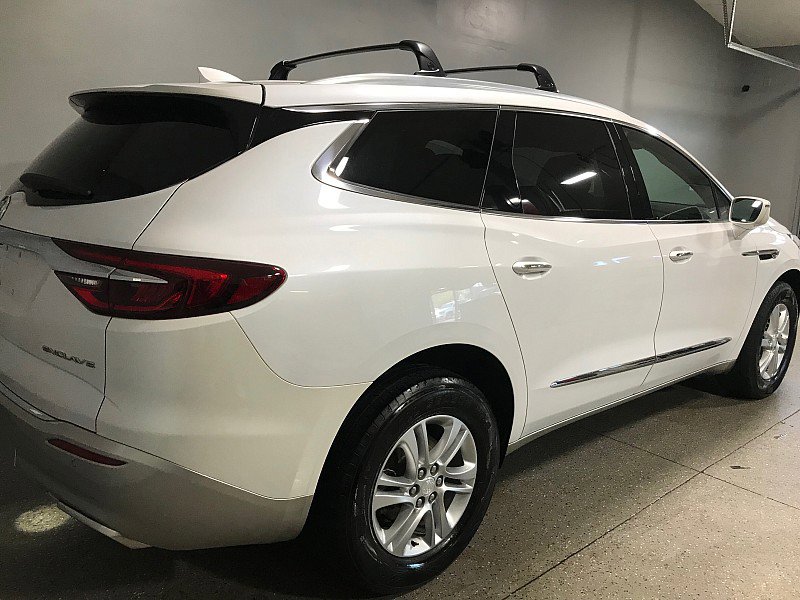 Used 2018 Buick Enclave Essence w/ Trailering Package image 3