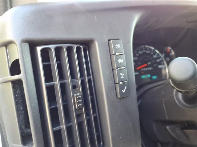 New 2025 Chevrolet Express 3500 w/ Power Convenience Package image 25
