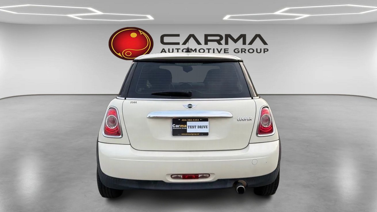 Used 2013 MINI Cooper Hardtop image 4