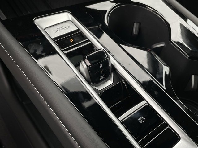 New 2025 Volkswagen Atlas Cross Sport SEL Premium R-Line image 17