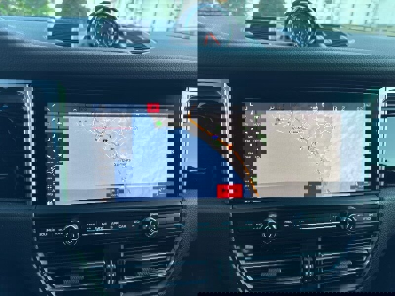 Used 2019 Porsche Macan image 19