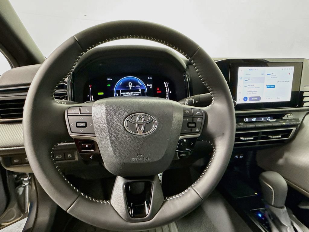 New 2026 Toyota Camry SE AWD/4WD image 11