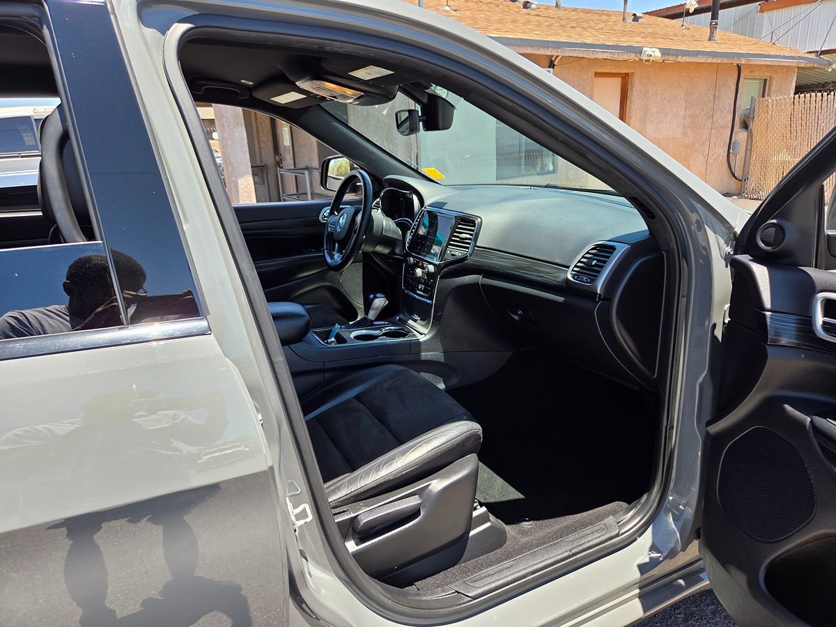 Used 2020 Jeep Grand Cherokee Altitude RWD image 45