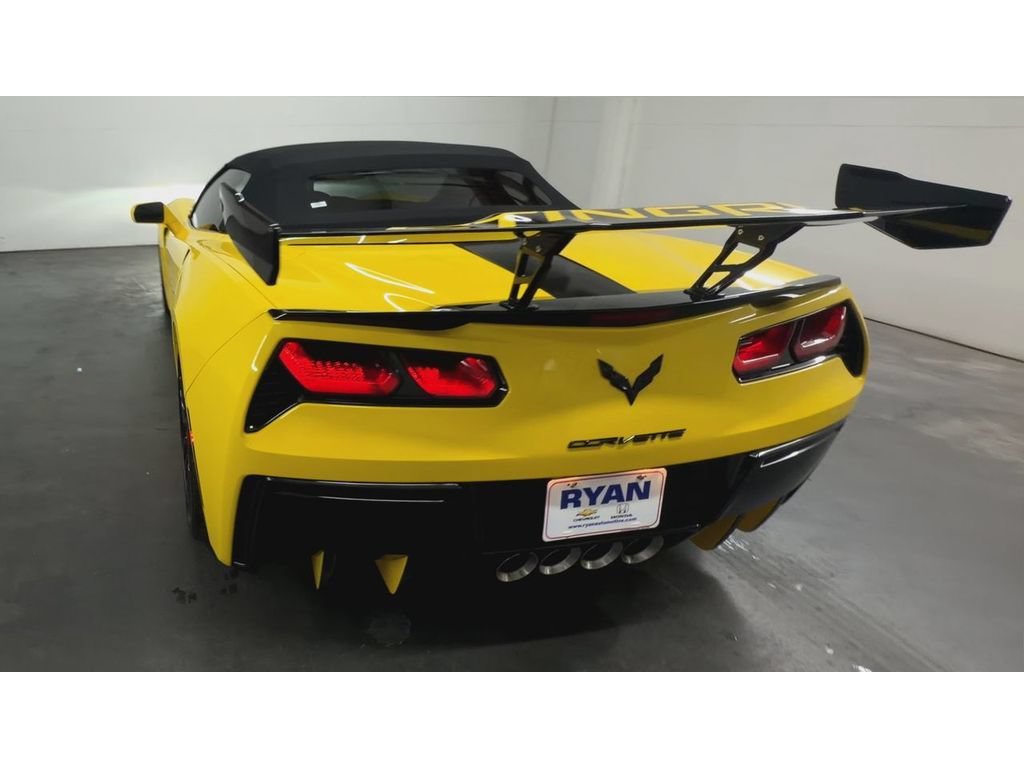 Certified 2017 Chevrolet Corvette Stingray Convertible RWD image 7