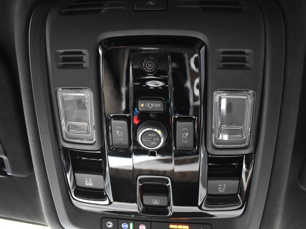 Certified 2026 Cadillac Escalade Platinum Sport w/ LPO, ONYX Package AWD/4WD image 25