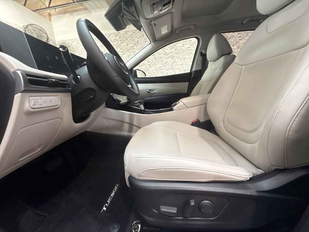 New 2026 Hyundai Tucson SEL FWD image 24