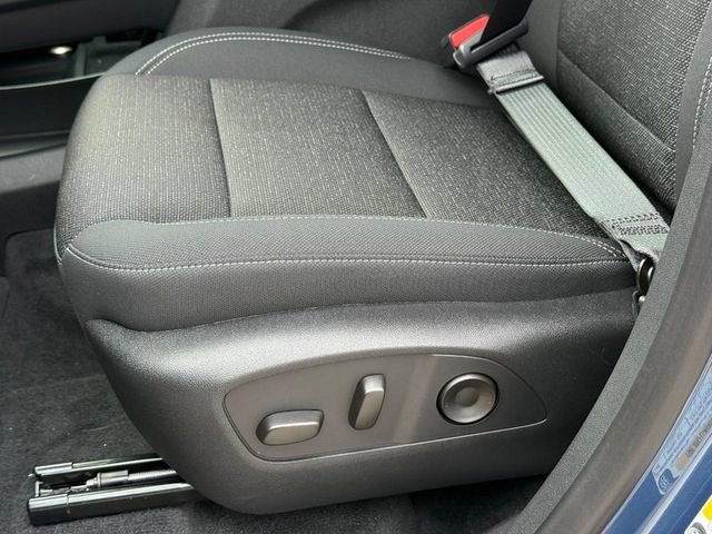 New 2026 Chevrolet Traverse LT w/ LPO, Floor Liner Package FWD image 17