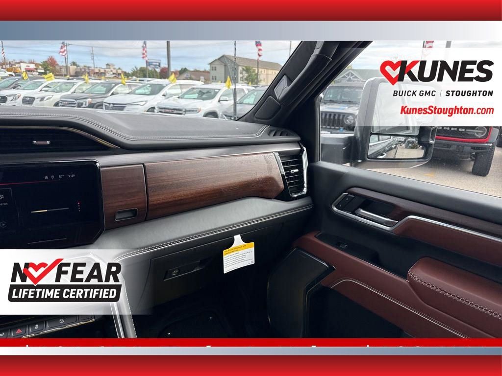 Used 2026 GMC Sierra 3500 Denali Ultimate w/ Snow Plow Prep/Camper Package image 51