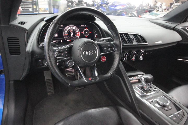 Used 2018 Audi R8 V10 image 20