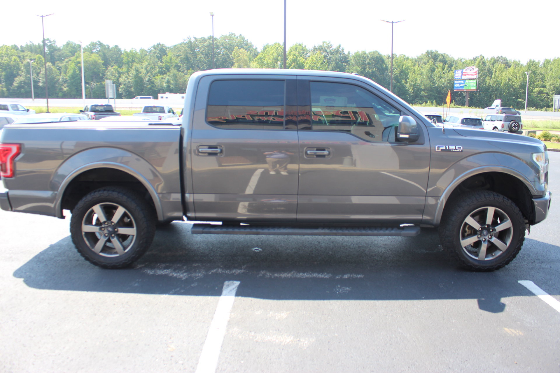 Used 2016 Ford F150 Lariat AWD/4WD image 5