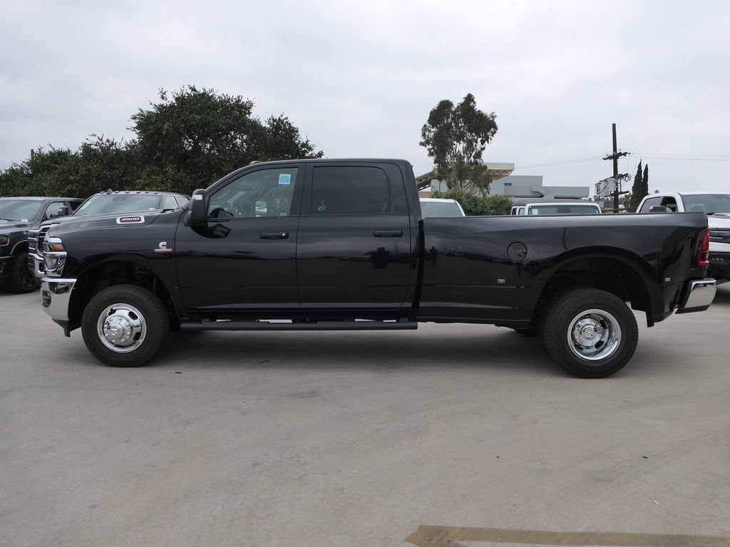 New 2026 RAM 3500 Tradesman AWD/4WD image 5