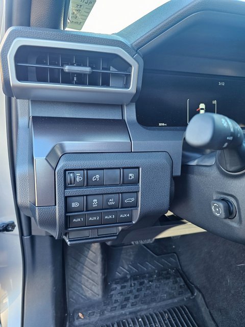 Used 2025 Toyota 4Runner TRD Off-Road Premium image 27