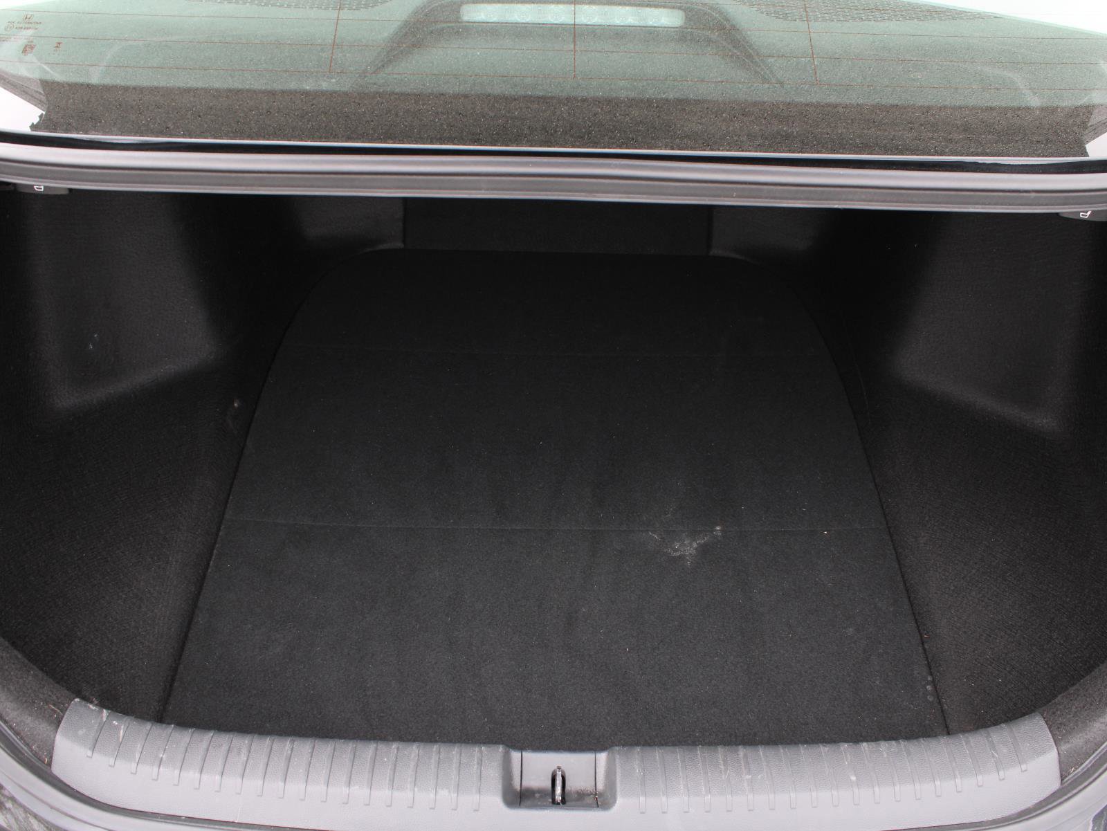 Used 2024 Honda Accord Sport image 8