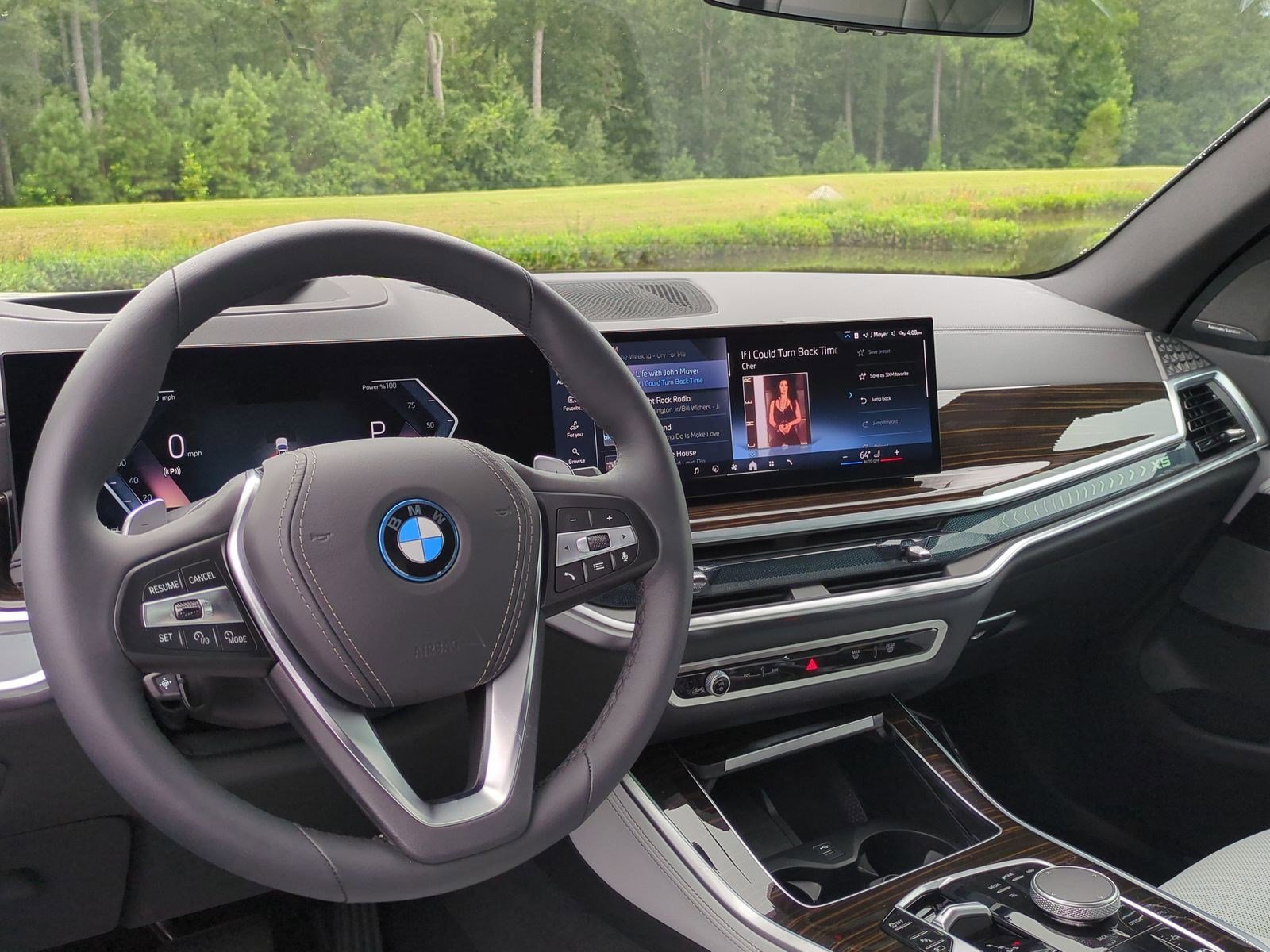 Used 2025 BMW X5 xDrive50e w/ Premium Package image 30