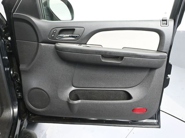 Used 2008 Chevrolet Suburban LT w/ LT Preferred Equipment Group image 45