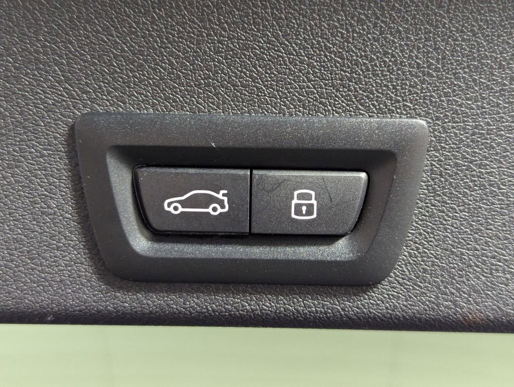 Used 2024 BMW X6 xDrive40i image 53