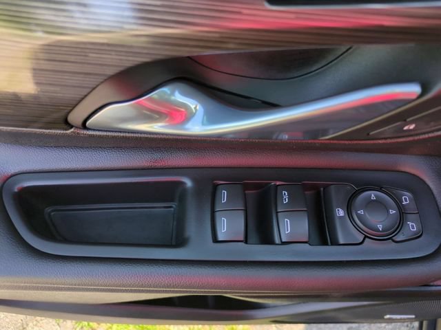 Certified 2023 GMC Terrain SLT w/ Infotainment Package II AWD/4WD image 23