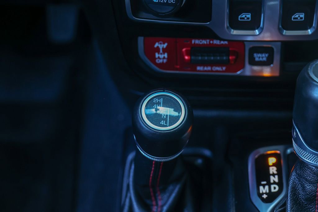 Used 2020 Jeep Wrangler Rubicon w/ LED Lighting Group image 38