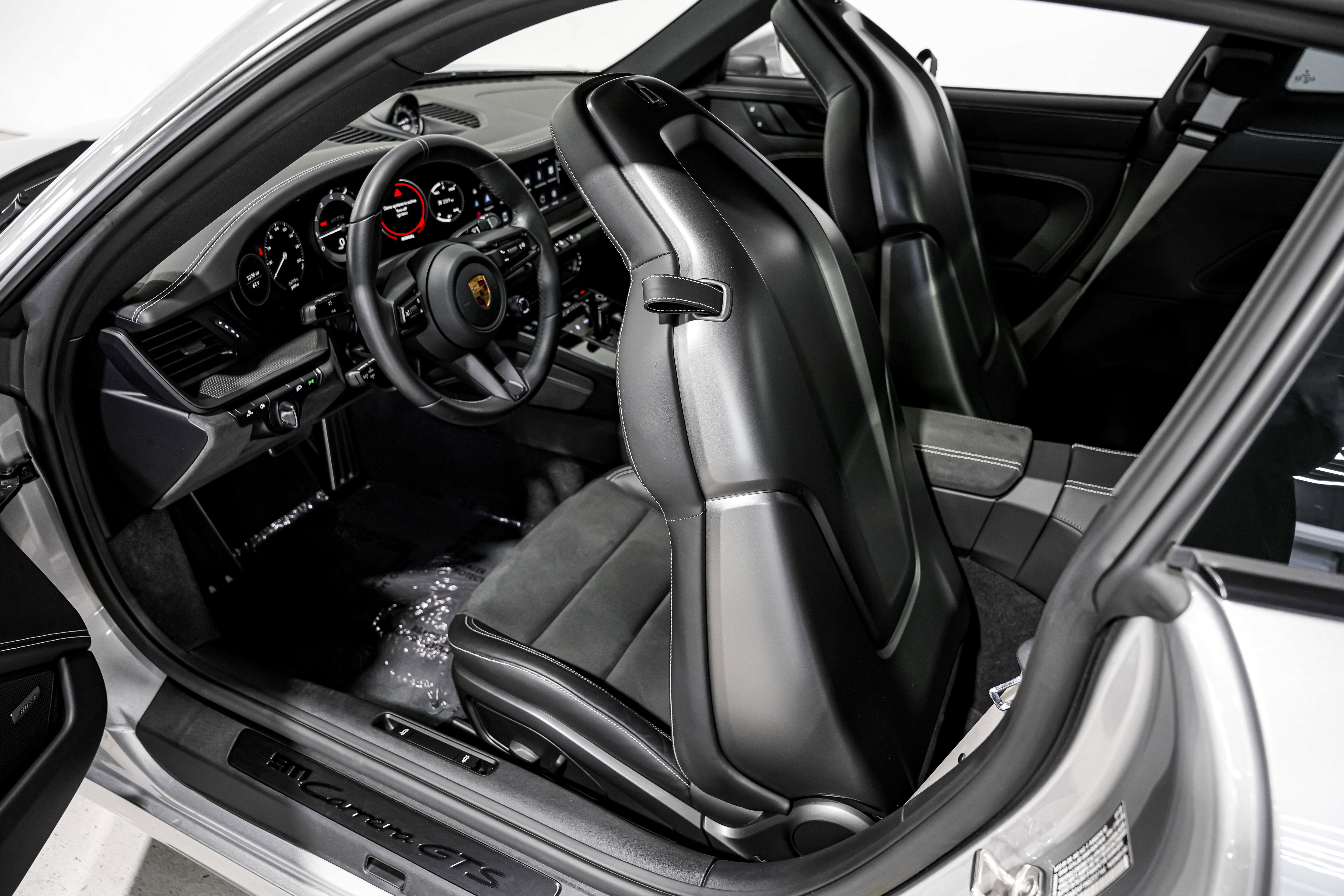 Used 2022 Porsche 911 Carrera GTS image 23