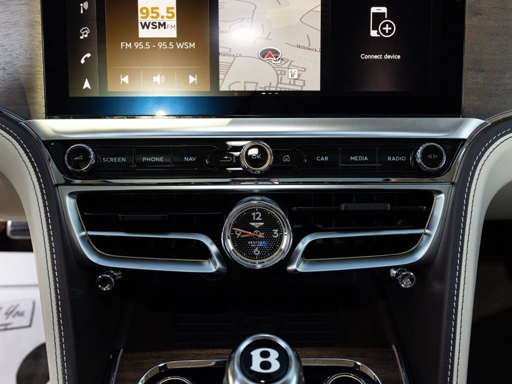 New 2026 Bentley Flying Spur Plug-In Hybrid AWD/4WD image 46