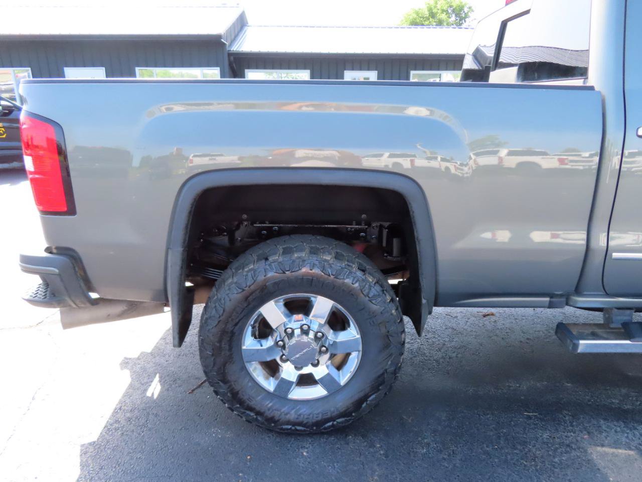 Used 2018 GMC Sierra 3500 Denali w/ Duramax Plus Package AWD/4WD image 22